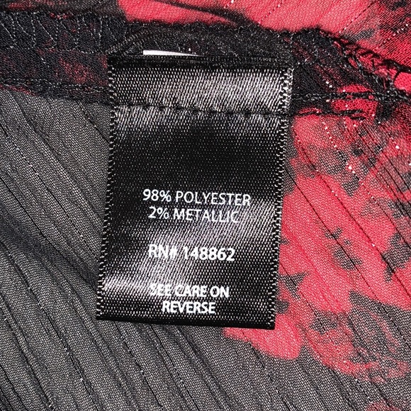 Torrid Floral Shirttail Flowy Kimono size 1/2 black silver red - Picture 10 of 12